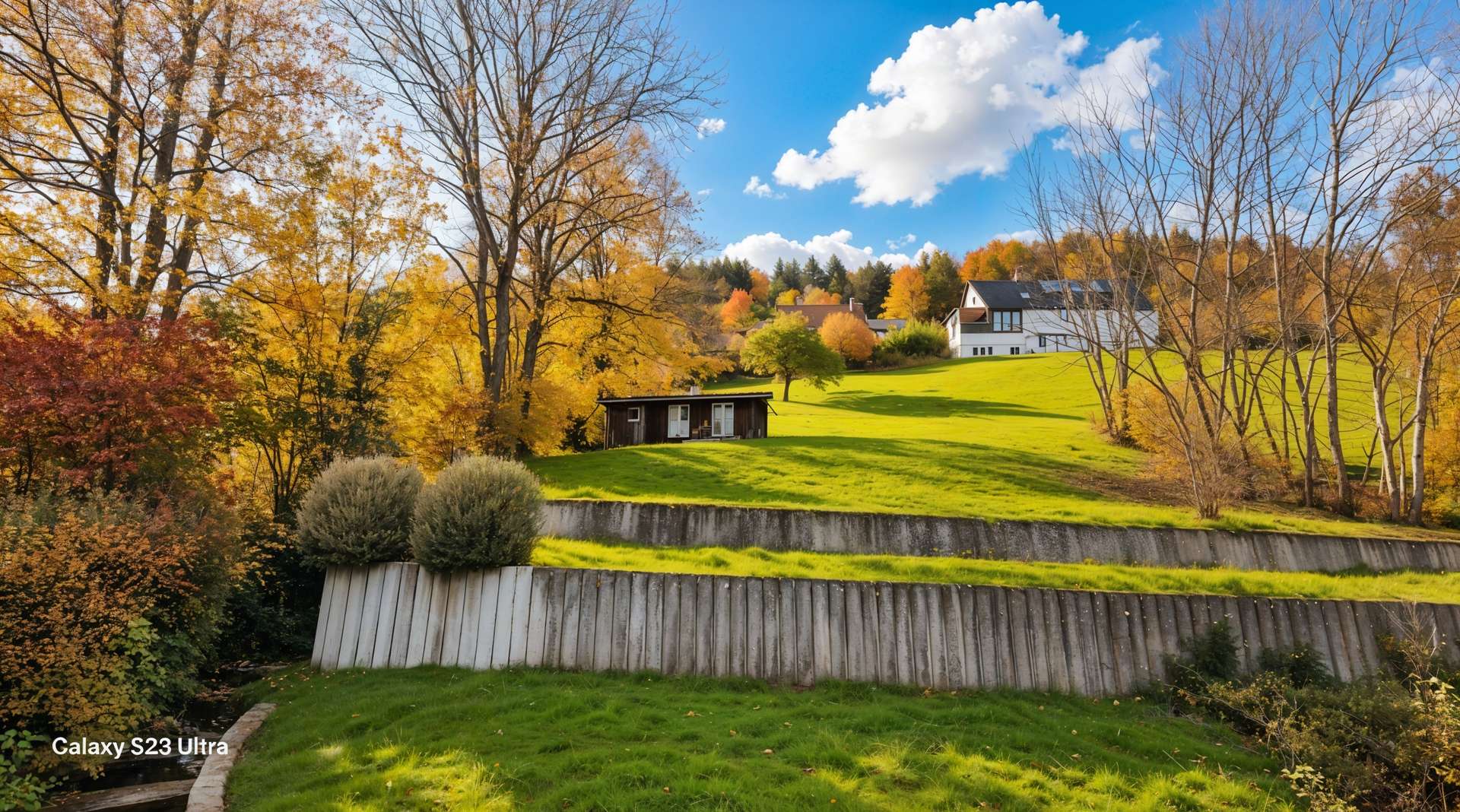 Grundstück hinter dem Haus