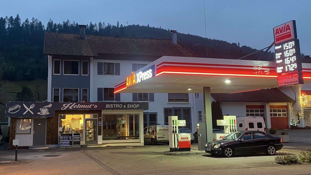 Existenzchance: Shop mit Bistro an stark frequentiertem Standort in Baiersbronn-Mitteltal